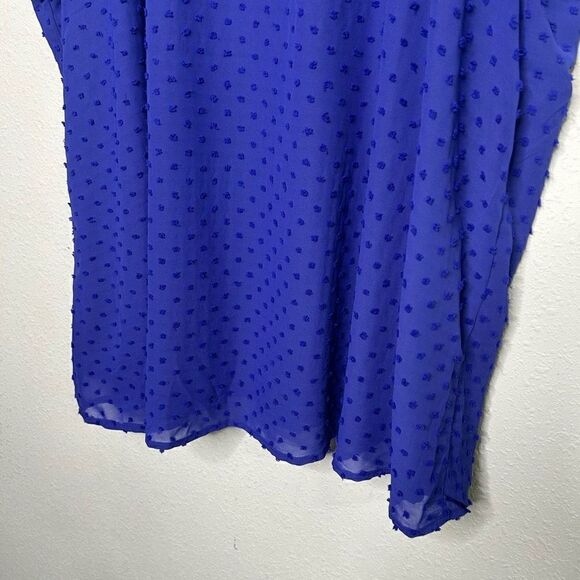 Andree By Unit Women’s Purple Swiss Dot Key Hole Ruffle Top Plus Size 2X - Picture 3 of 14